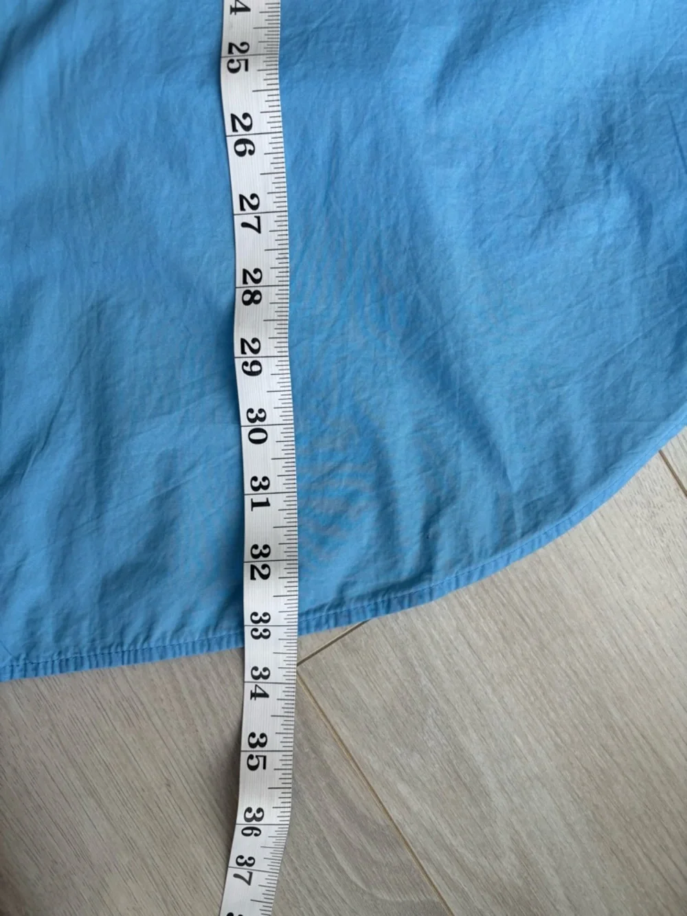 H&M | 100% Cotton Blue Long-Length Button Up Poplin Shirt - Picture 4 of 6